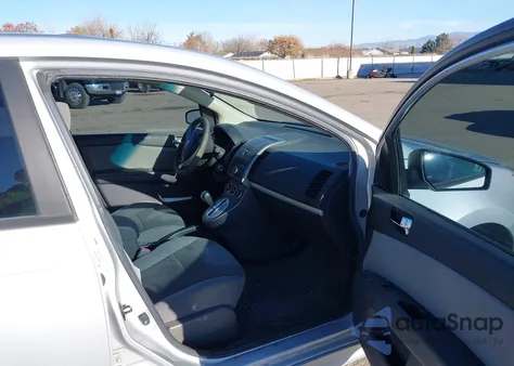 2011 Nissan Sentra 2.0Sr z USA, uszkodzony, nr VIN 3N1AB6AP7BL711085